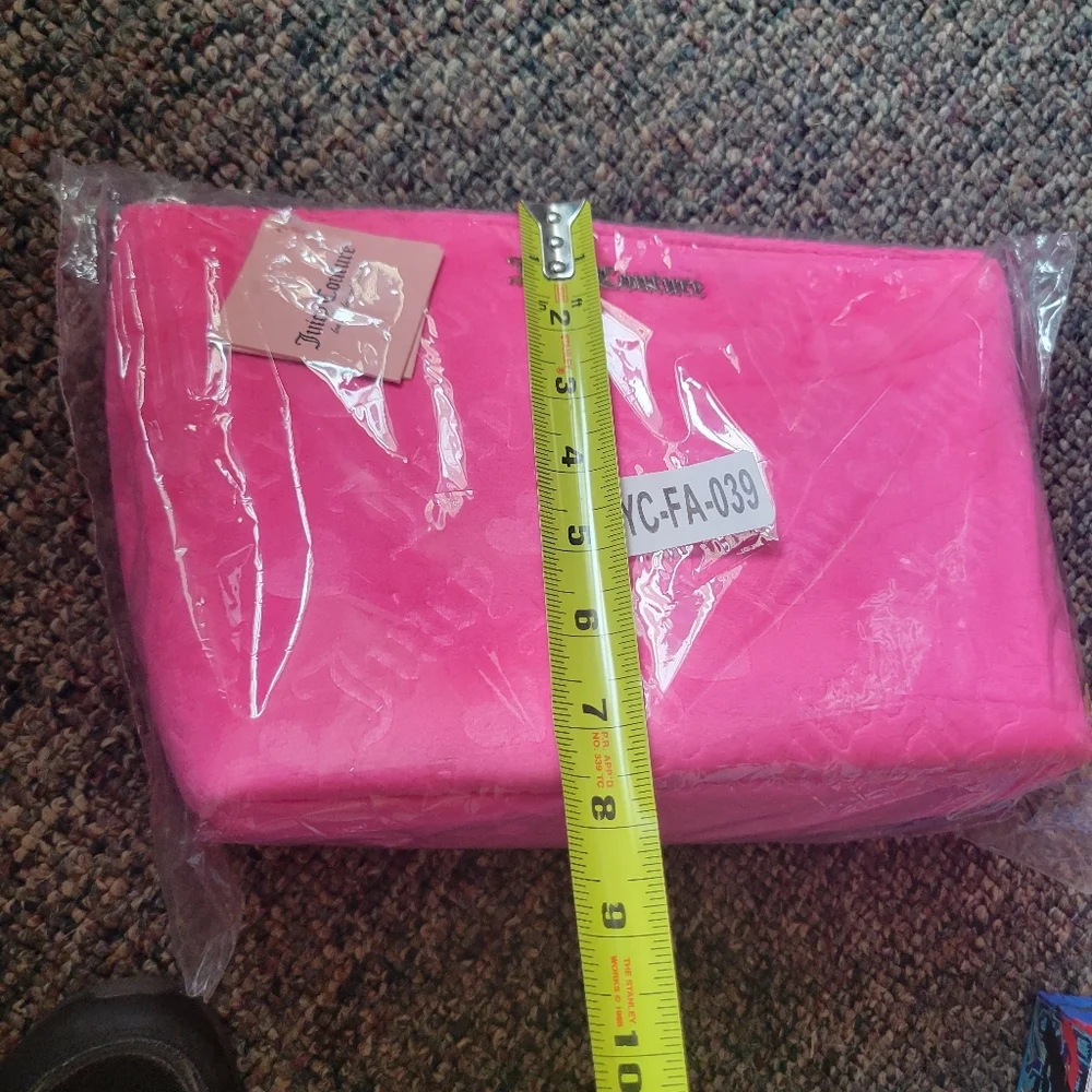 Juicy Couture Pink Women's Cosmetic Bag
